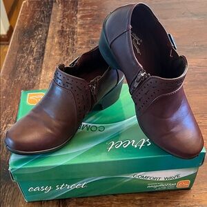 Easy Street Dark Brown Perforated Shoes